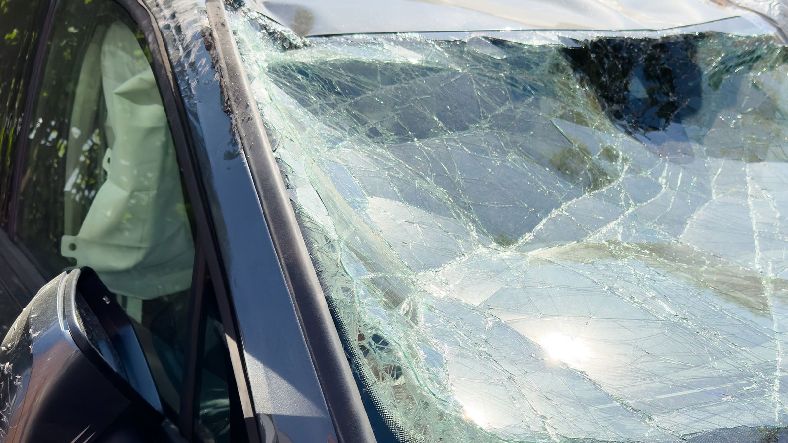 Two Children Killed in Car Accident on Family Road Trip